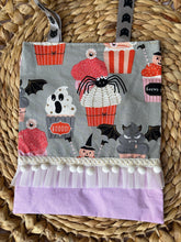 Load image into Gallery viewer, Spooky Treats Halloween Treat Bag