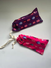 Load image into Gallery viewer, Novelty Sunglass Case and Cleaner
