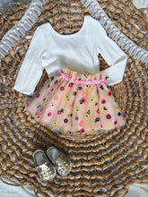 Load image into Gallery viewer, Boho Flower Girl Tulle Tutu Skirt
