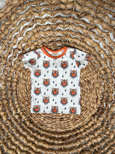 Load image into Gallery viewer, Tiger Bolt Ginger Neutral Basic T-Shirt for Kids - Organic Cotton, Handmade
